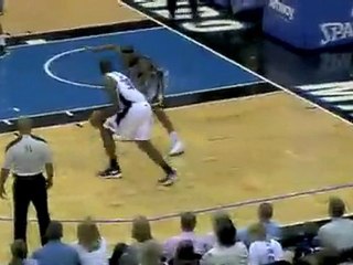 Brandon Bass gives a quick move and throws down the slam