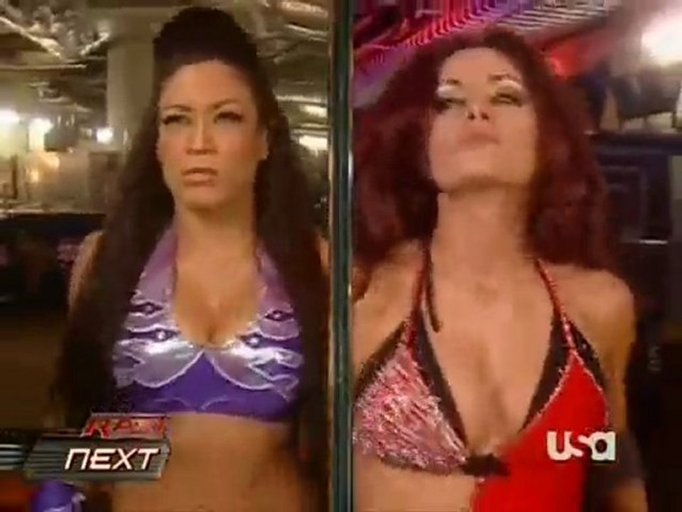 Melina and Maria backstage