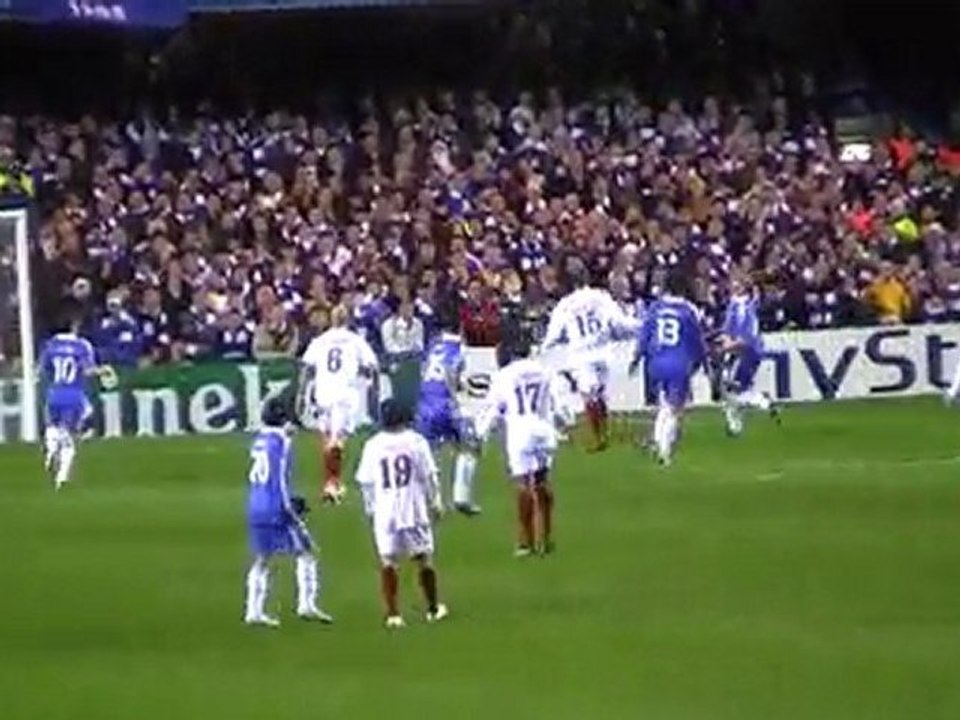 chelsea VS cluj 12/08 coup franc