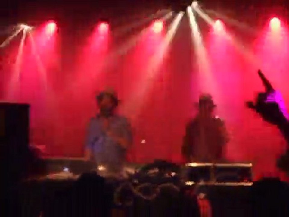 Noze - L'inconnu du placard @ electron festival geneve