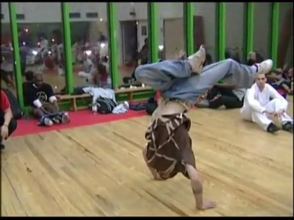 Documentaire (remix Fred) /  B.Boy Frekence (-15)