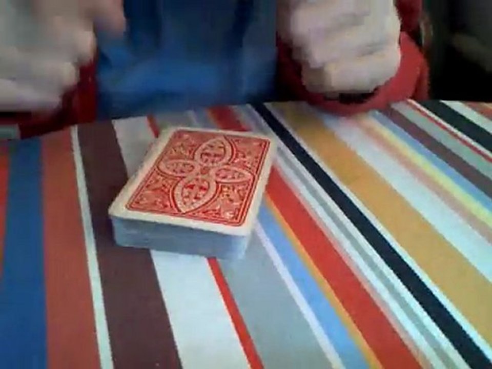 tour de magie: la carte qui remonte part1