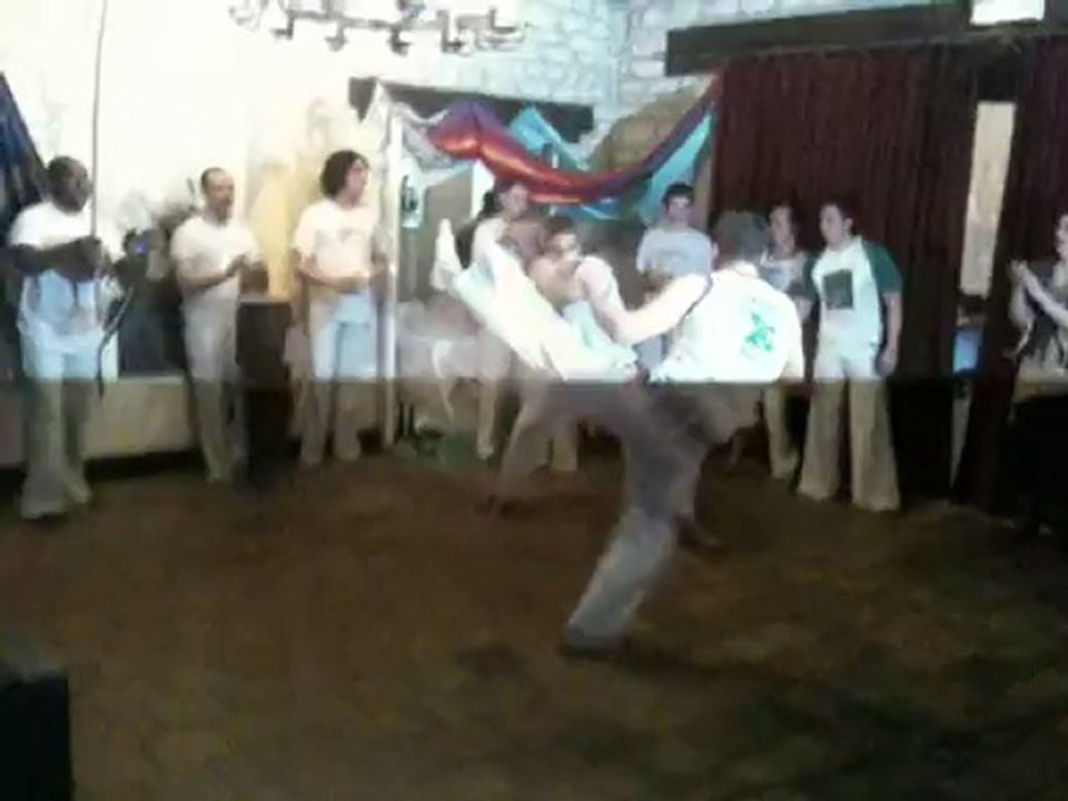 Demontration de capoeira Chatellerault, avril 2010