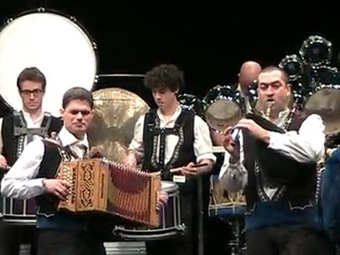 Bagad Landi - Ploemeur 2010