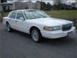 1997 Lincoln Town Car New Bern NC - by EveryCarListed.com