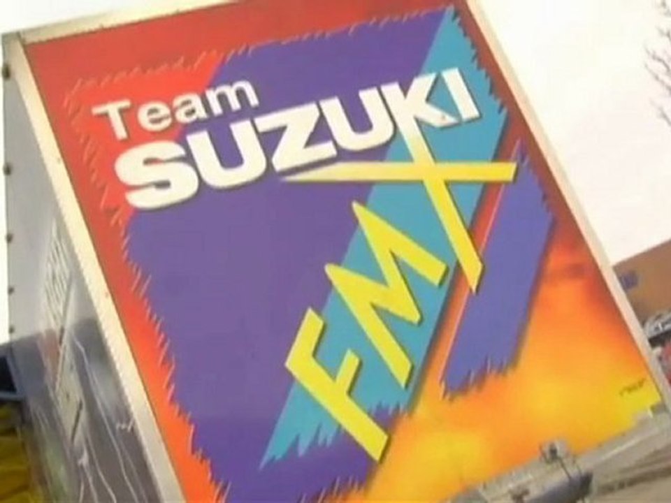 Freestyle FMX Jump Session!