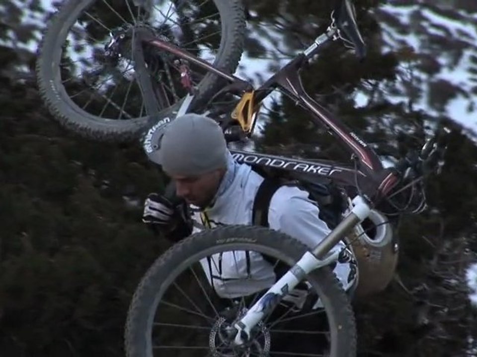 Arrivée au sommet : F.Barel