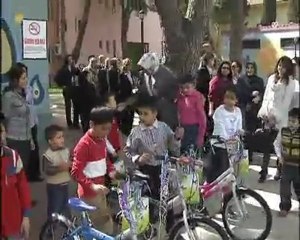 Bayan Gül'ün; Manisa Ziyareti / Sevgi Evlerini Ziyaret