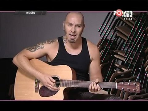 Kulis- Demir Demirkan Aşktan Öte + Klip