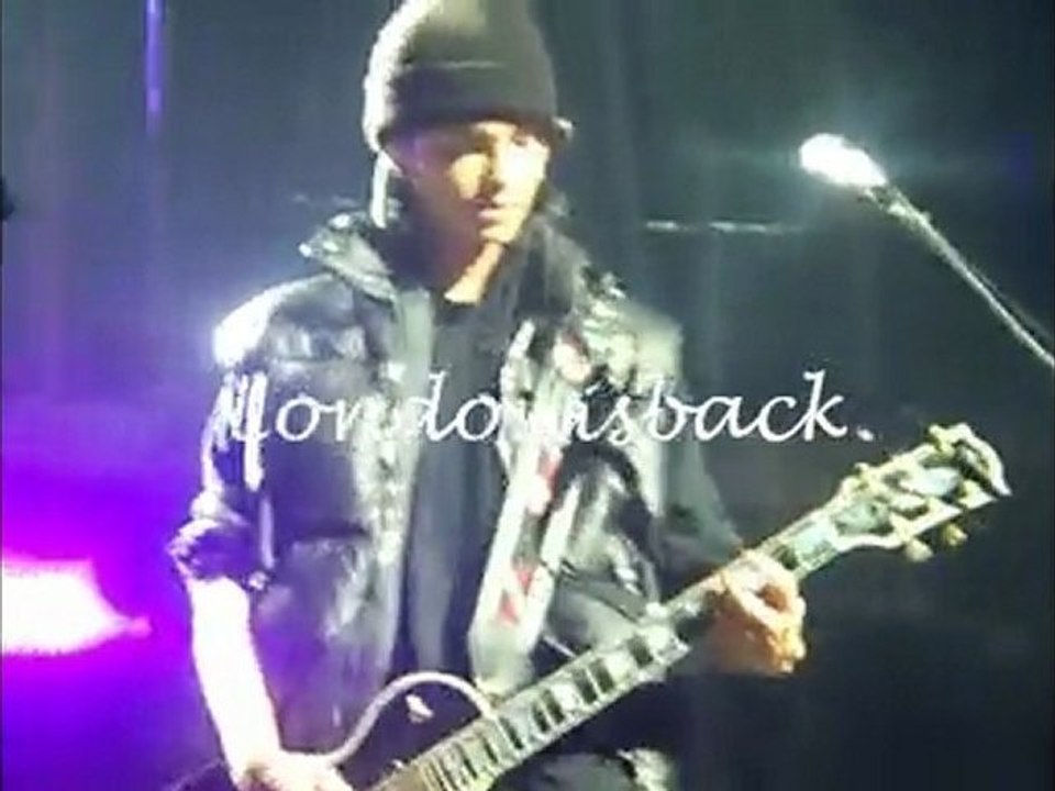 Tokio Hotel @ Marseille - In Your Shadow