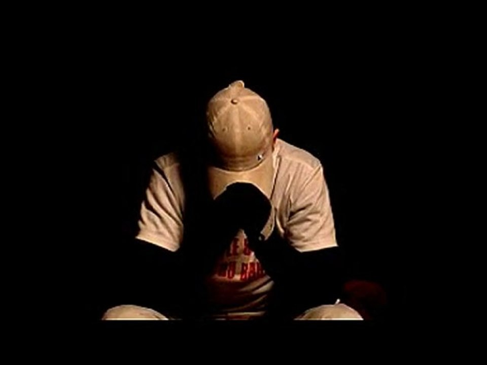 fak4 sa vient dou teazer du clip  1 e  street album