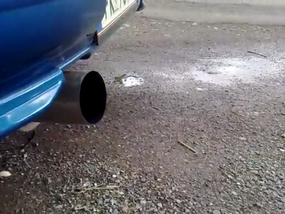 Subaru Impreza GT, 3' Auspuff
