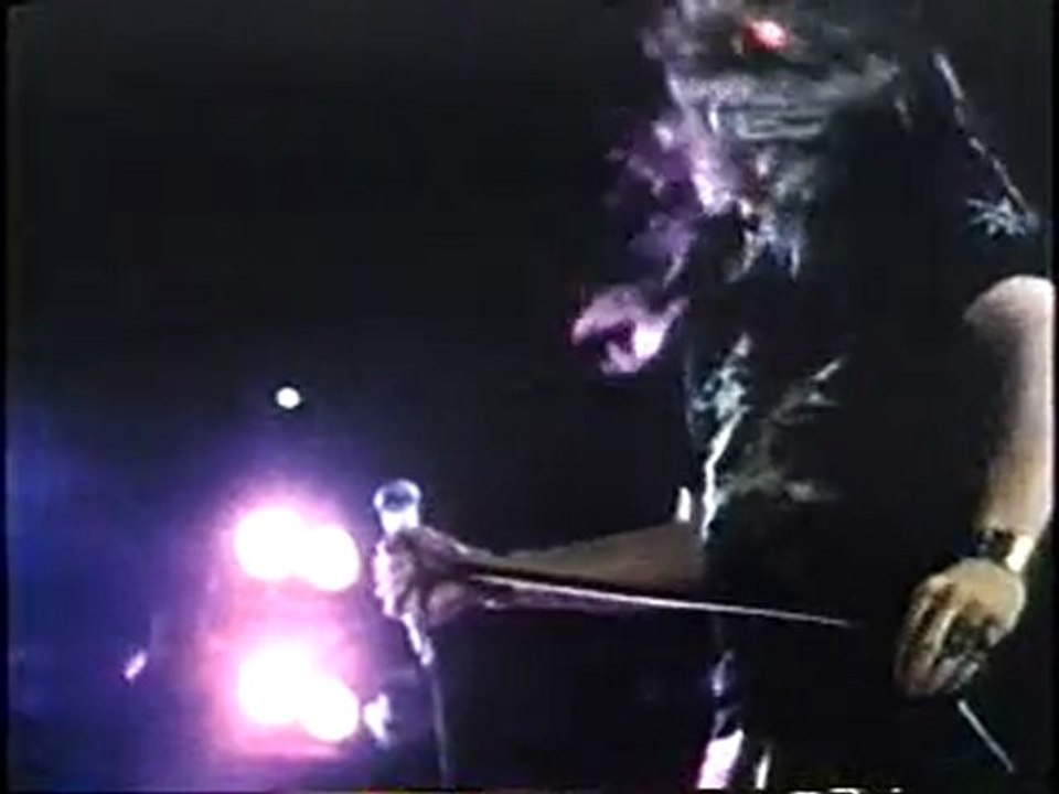 Deep Purple - Smoke On The Water (1975)