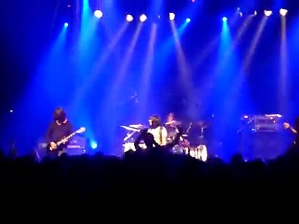 Aqme - Pas assez loin - Bataclan 18/02/2010