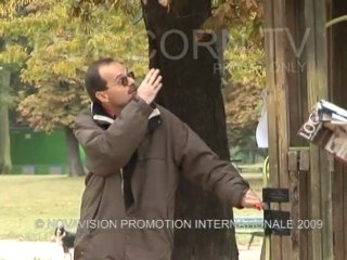 Camera Cachée : Douche Express !