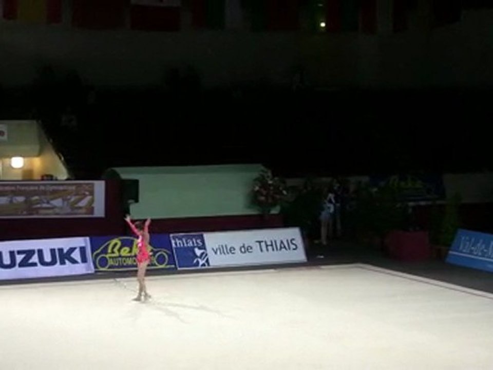 internationaux Thiais 2010 - Valeria TKACHENKO RUS - Cerceau