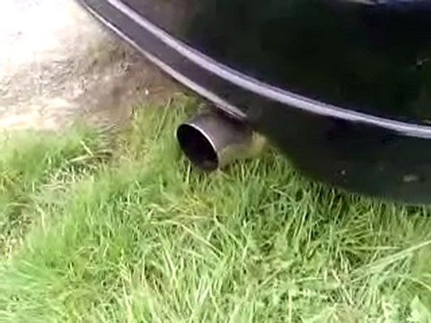 Civic Type R EP3 avec ligne Invidia GT 300