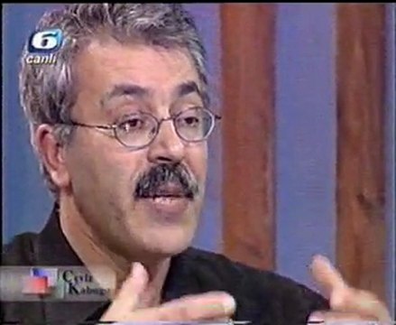 Edip Yüksel Ceviz Kabuğu 2000 7/10