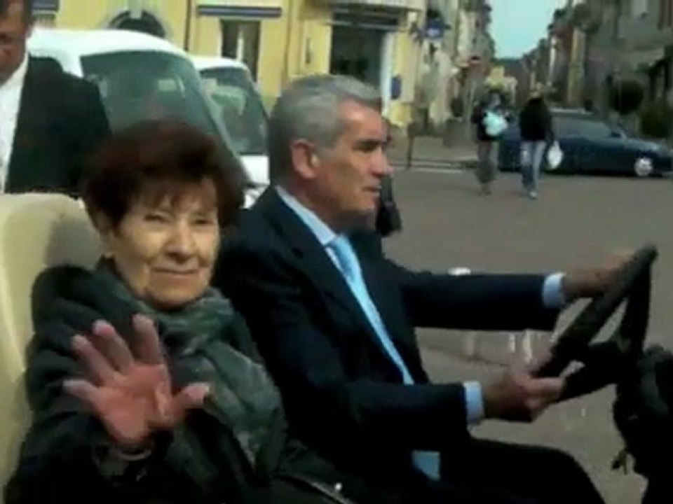 Tarbes - Démonstration de véhicules électriques Heuliez