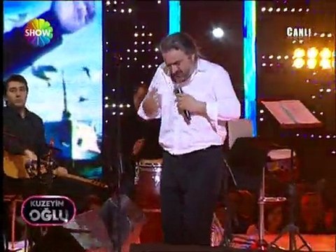 VOLKAN KONAKTAN DİVANE AŞIK GİBİ