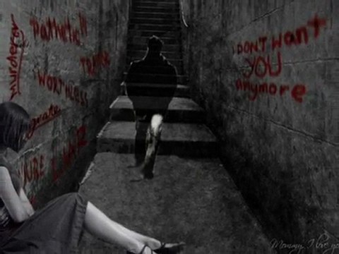 Yonca Lodi-Büklüm Büklüm