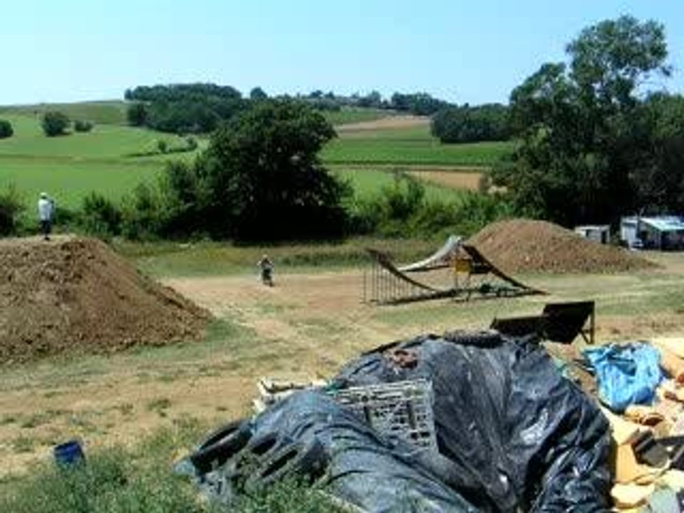 Premier decade!posé dans bac mousse