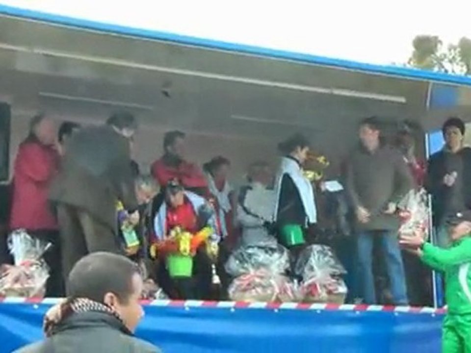 cross podium 1