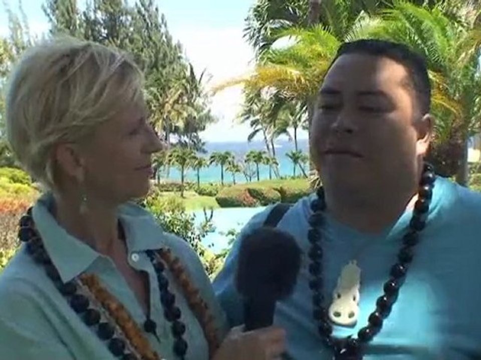 Beach Walk 760 - Hula Lesson with Lopaka