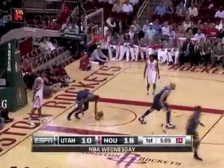 Carlos Boozer gets the steal and Wes Matthews sends it ahead