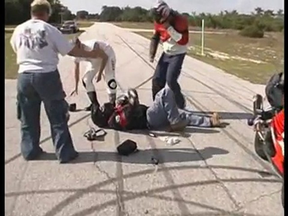 Crash Back Fast And Wild Illegal street V-6 .