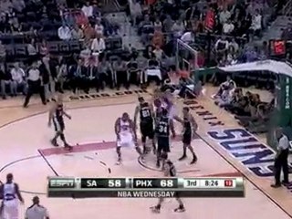 Amar'e Stoudemire converts Grant Hill's miss into a reverse