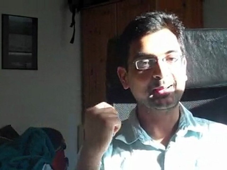 A personal message about Hindi and India.wmv