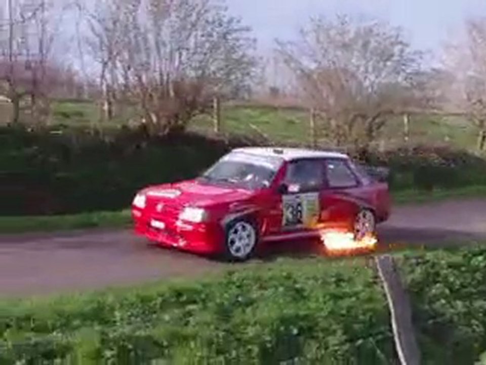 309 Maxi au Rallye des Marais 2010.