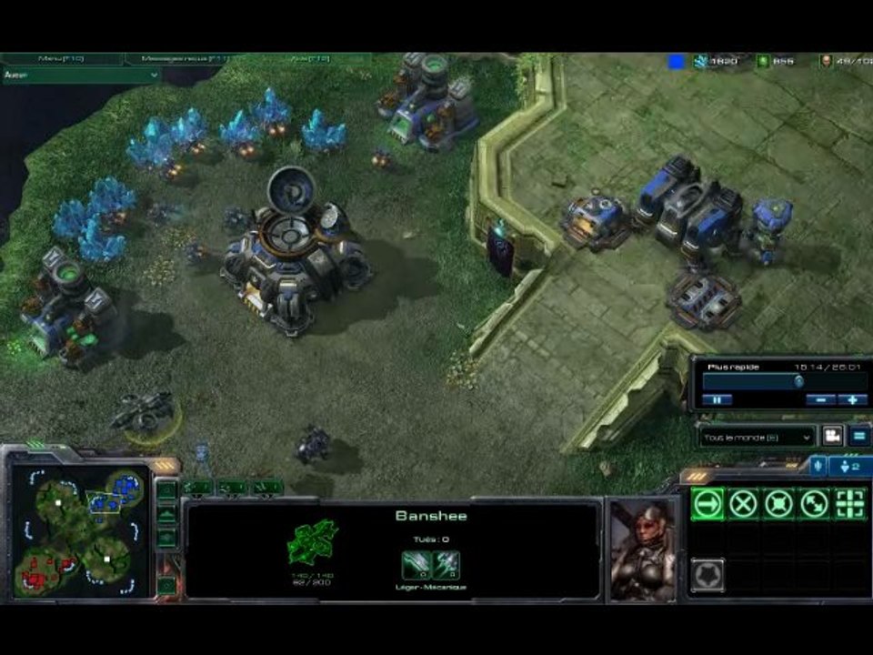 Starcraft 2 Beta - Raven en action