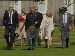 Camilla breaks her leg