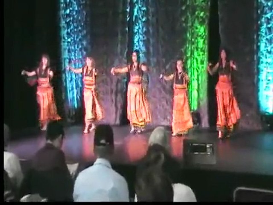 TAFSUT: CHANTS ET DANSES DE KABYLIE, MONTREÉAL.