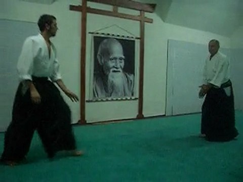 Katate dori - Irimi nage ura 1ère forme