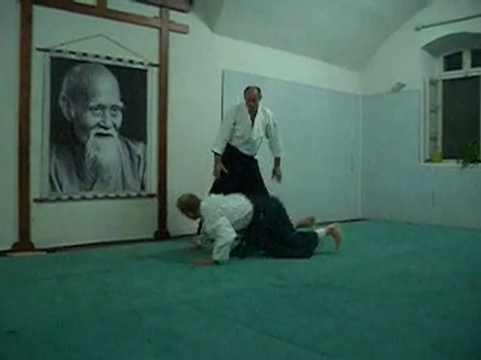 Chudan tsuki - Ikkyo omote 1ère forme