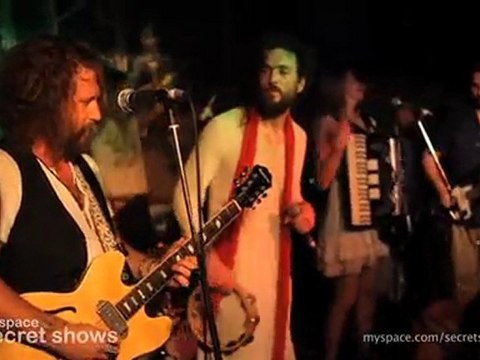 EDWARD SHARPE & THE MAGNETIC ZEROS 'Fire Water'