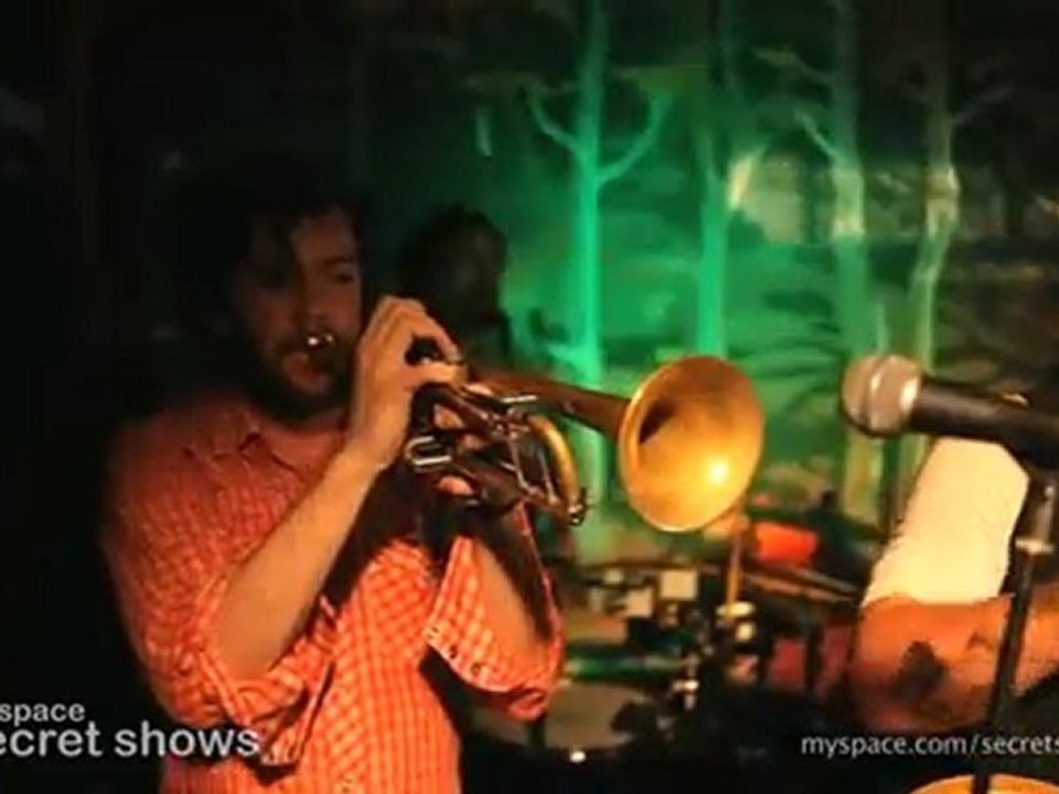 EDWARD SHARPE & THE MAGNETIC ZEROS 'Home'