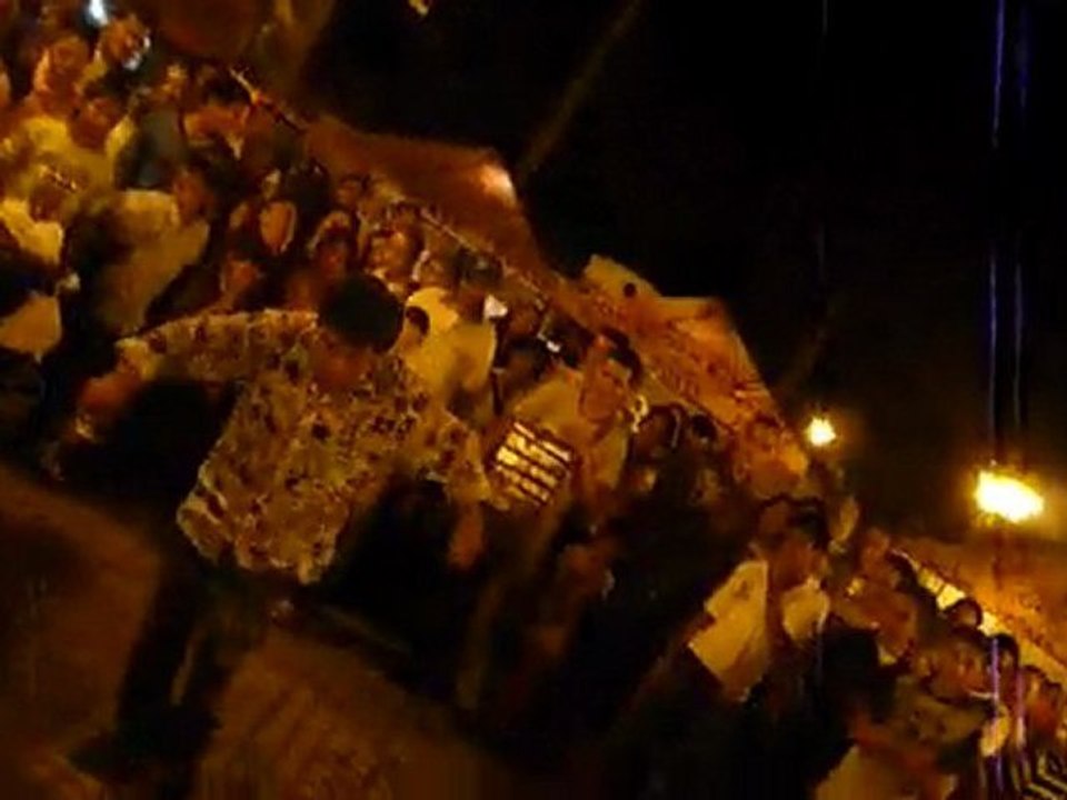 7 DE ABRIL