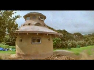 Maison en sac de terre