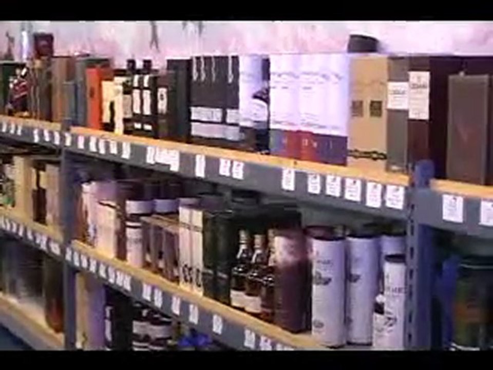 Aloha Beer Wine and Liquor Walk Thru