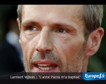 Lambert Wilson baptisé par l'abbé Pierre