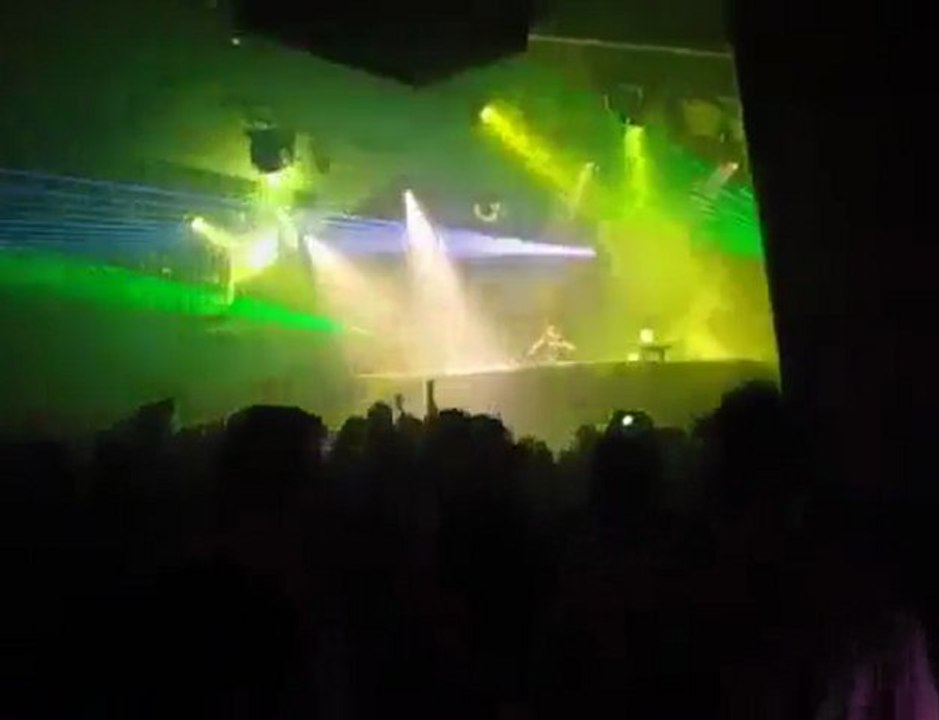 Partyraiser 2010... 2 2