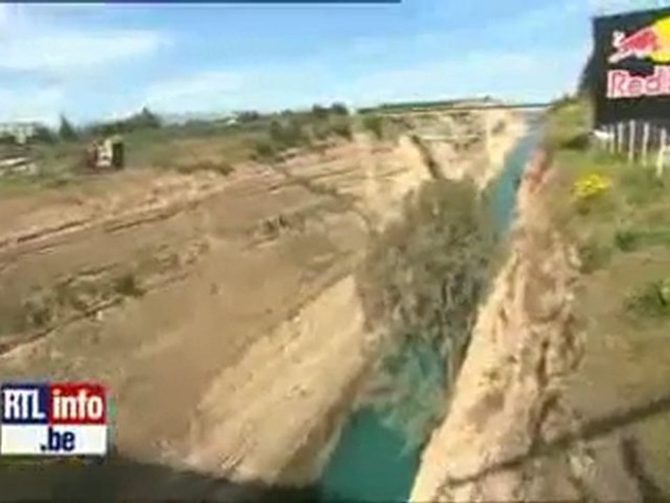 Saut moto cross Robbie Maddison record à Corinthe ! World