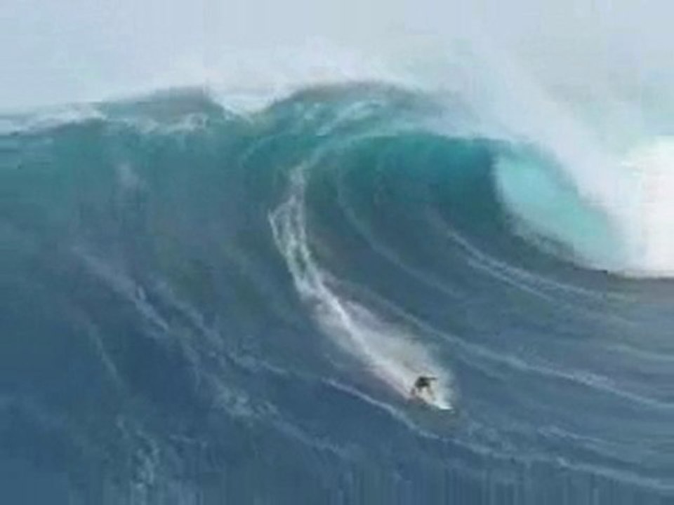 surf-vague-geante