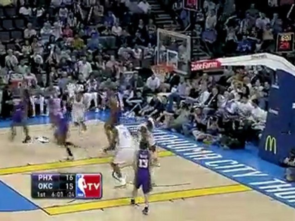 Jeff Green drives to the basket and finishes with a powerful