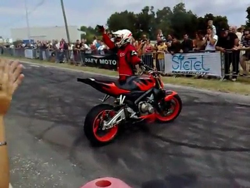 Exihibition Stunt Solidarbike 2009 Amicale SP St Ciers
