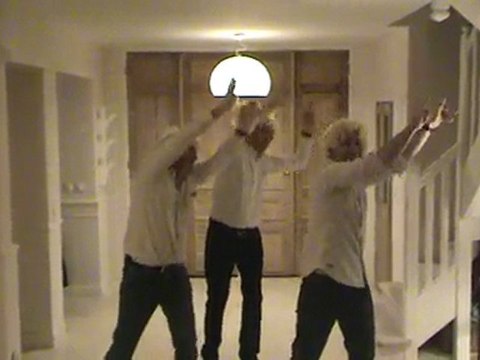 BED Dance Les Gestes Garçons (super synchro!!)